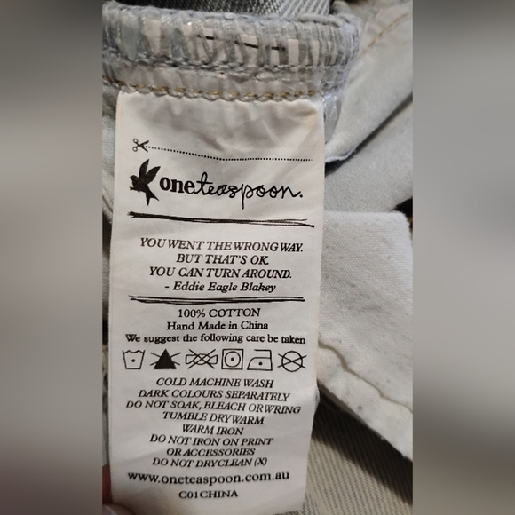 One Teaspoon | Awesome Baggies Distressed Low Waist Boyfriend Jeans | Size 26 - Picture 14 of 15